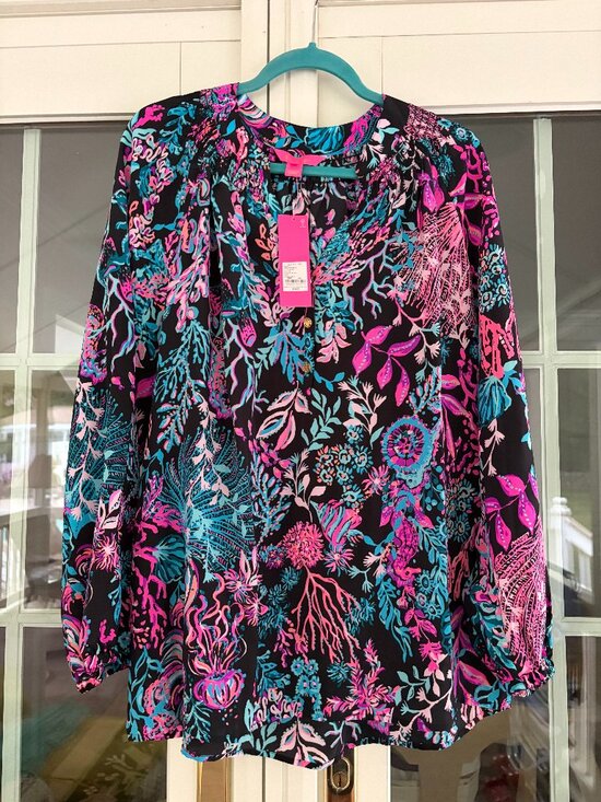 Lilly Pulitzer Tops - NWT Lilly Pulitzer Elsa Silk Top "Twilight Coral" Print Size XL
